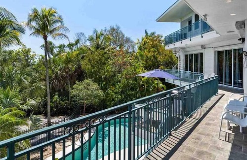 Wulfert House | Gorgeous Bayfront Estate on Captiva Drive w/ Pool