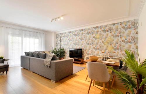 Lombos Apartment | Gorgeous Beach Apartment - Checkinhome
