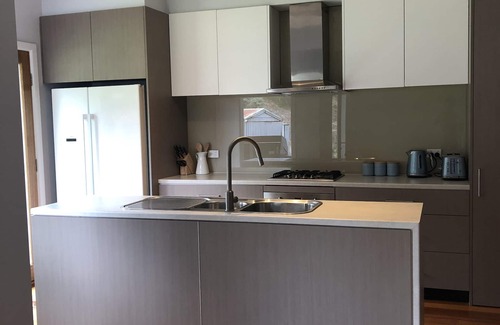 Venus Bay House | Gorgeous beach house located near shops & beach No 1. Free WiFi. Fully fenced.