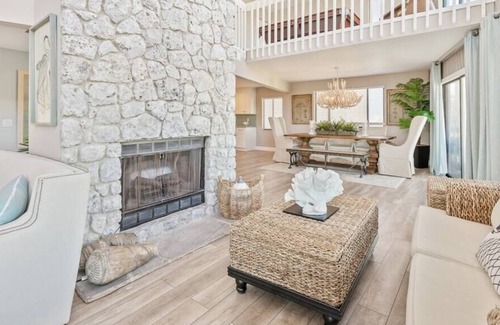 Marineland Acres House | Gorgeous beach style home minutes from beach!