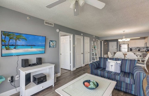 Destin Condo | Gorgeous Beach view. Weekly discount. New bath's throughout. Premier Host