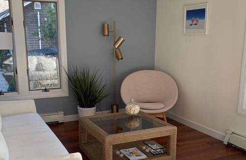 Bellport House | Gorgeous Bellport Village beach home w/ pool