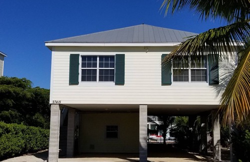 Breezeswept Beach Estates House | Gorgeous Canal Front Home! Come stay at 'Casa Key Ramrod'