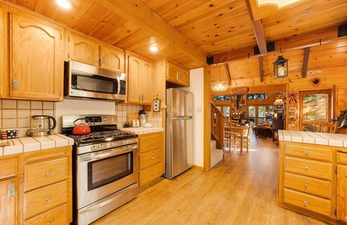 Long Barn Ski Chalet | Gorgeous Chalet in 400 acre gated park. Near Twain Harte, Pinecrest&Dodge Ridge