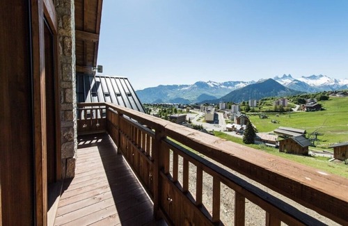 La Toussuire Ski Chalet | Gorgeous chalet up to 14 guests with swimming-pool