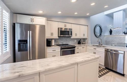 Capri Isle House | Gorgeous Condo on Treasure Island, 2 Bedroom