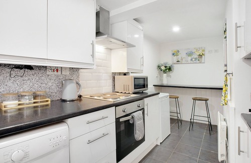 Richmond Apartment | Gorgeous Cosy Apartment in Richmond