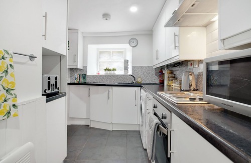 Richmond Apartment | Gorgeous Cosy Apartment in Richmond