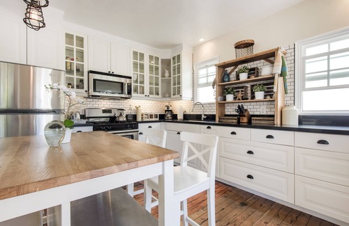 Mission Beach Cottage | Gorgeous Cottage. The Perfect place to be at the Beach.