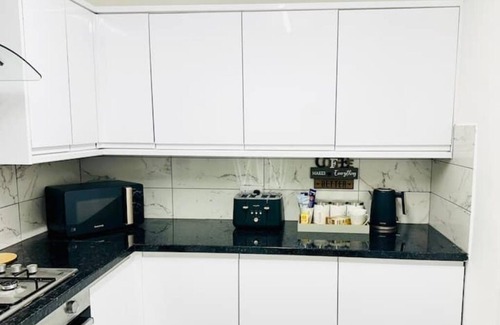 Jubilee Apartment | Gorgeous Double Room