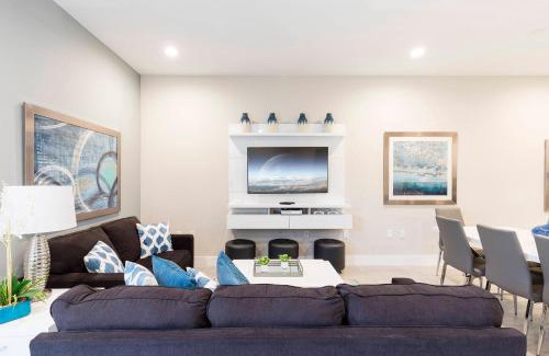 West Kissimmee House | Gorgeous Dream Villa 5 min to Disney