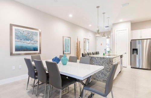 West Kissimmee House | Gorgeous Dream Villa 5 min to Disney