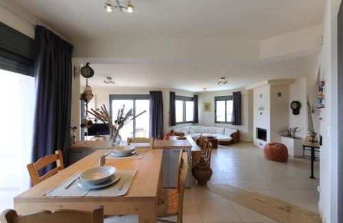 Marathon Villa | Gorgeous Eco Friendly Seaside Villa Nefeli