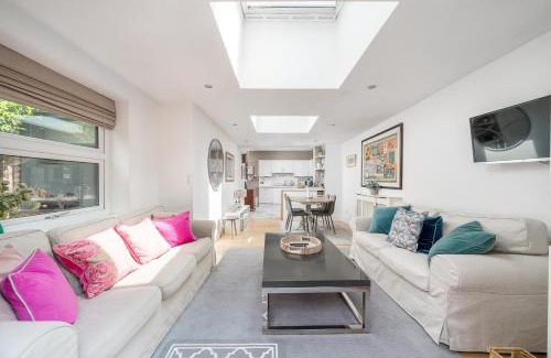 Shaftesbury Apartment | Gorgeous flat with garden in Battersea