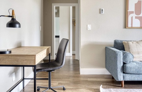 Foster City Apartment | Gorgeous Foster City 1BR w/ Gym, Pool, W/D, near highways, by Blueground
