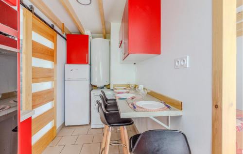 Saint-Georges-de-Didonne House | Gorgeous Home In Saint-Georges-De-Didon