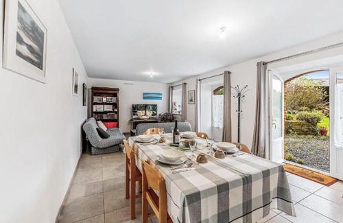 Saint-Meloir-des-Ondes House | Gorgeous Home In Saint-Méloir-Des-Ondes