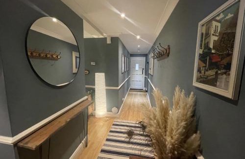 Clifton Apartment | Gorgeous Hideaway in Classy Clifton