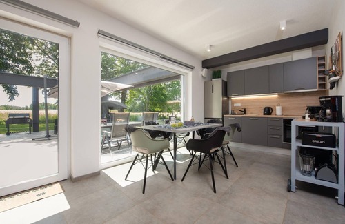 Gospic House | Gorgeous home in Smiljansko Polje