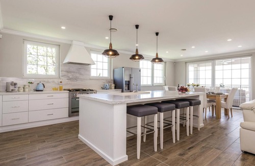 Pobri House | Gorgeous home in Bregi with kitchen
