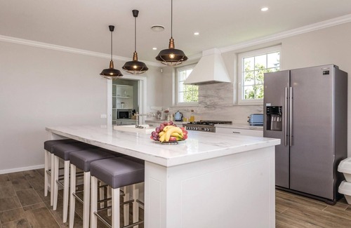 Pobri House | Gorgeous home in Bregi with kitchen