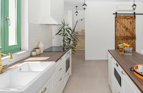 Kringa House | Gorgeous home in Kringa