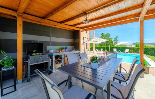 Vinez Apartment | Gorgeous Home In Labin With Wifi