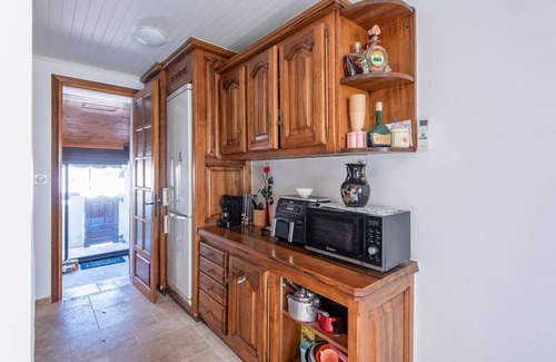 Le Rove House | Gorgeous home in Le Rove with WiFi