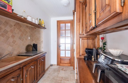 Le Rove House | Gorgeous home in Le Rove with WiFi