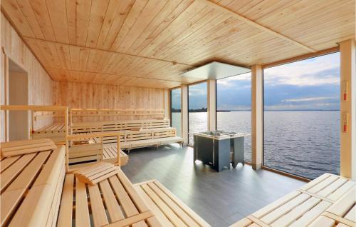 Lembruch House | Gorgeous Home In Lembruchdümmer See