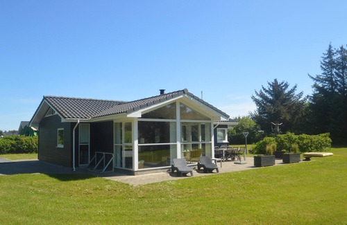Nr. Lyngby Strand House | Gorgeous home in Løkken with sauna