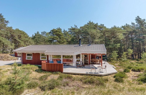 Pedersker House | Gorgeous home in Nexø with sauna