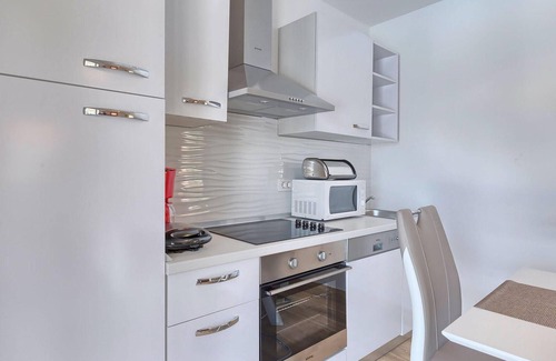 Valtura House | Gorgeous home in Pula