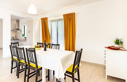 Kneza House | Gorgeous home in Pupnat