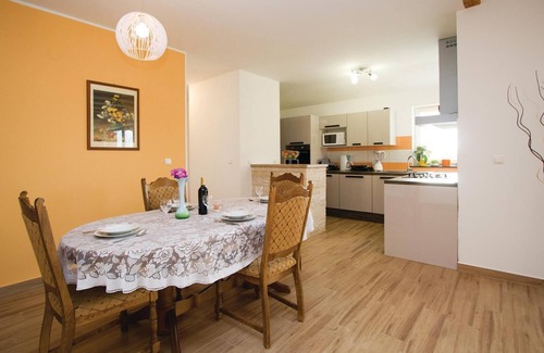 Filipana House | Gorgeous home in Sarici with WiFi