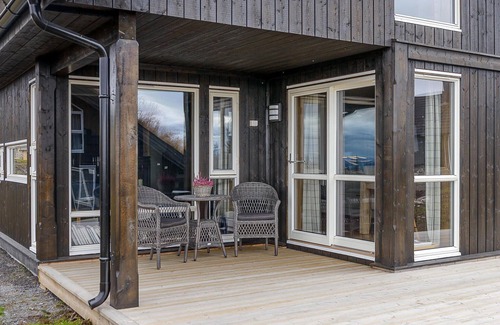 Sjusjoen House | Gorgeous home in Sjusjøen with kitchen
