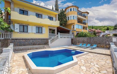 Novi Vinodolski House | Gorgeous Home In Smokvica With Wifi