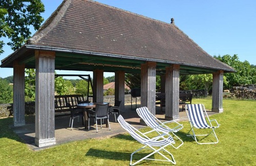 Sainte-Alvere House | Gorgeous Home In Val-De-Louvre-Et-Caude