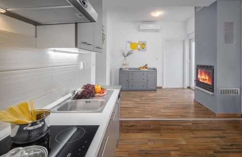 Vodnjan House | Gorgeous home in Vodnjan with WiFi