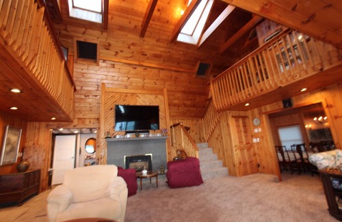Willsboro House | Gorgeous Home on Lake Champlain with Pool & Hot Tub