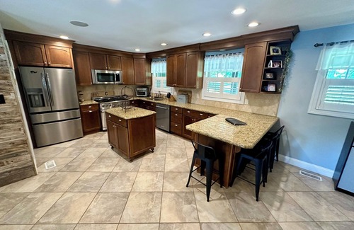 Lower Township House | Gorgeous Home with a Pool and Hot Tub just minutes to all area beaches!