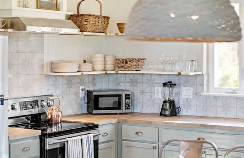 New Braunfels House | Gorgeous Home With Hot Tub 5min From the River