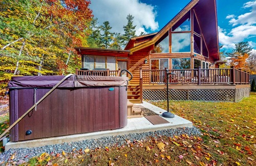 Hinsdale House | Gorgeous Lake Ashmere Home with Private Hot Tub & Lake Views, Screened Porch