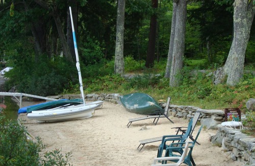 Lyme Center Cottage | Gorgeous Lake Front, Sandy Beach, Spacious Grounds, Family and Pet Friendly