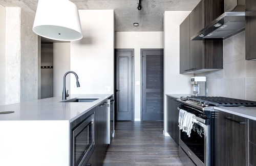 West Loop Apartment | Gorgeous Loop 1BR w/Pool, Gym, nr. Financial District by Blueground