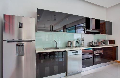 Ban Saiyuan Villa | Gorgeous Luxury 3BR Pool Villa Atoosa near Naiharn