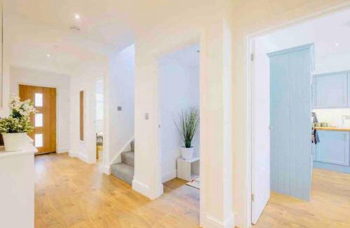 New Forest District Ski Chalet | Gorgeous Luxury Chalet, New Forest & Coast &