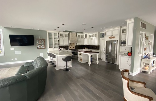 Sister Lakes House | Gorgeous Luxury Lake House with Fantastic Views and Amenities