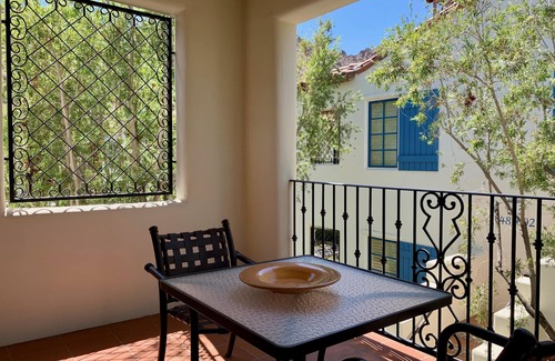 La Quinta Villa | GORGEOUS LUXURY VILLA - UPSTAIRS UNIT & PRIME LOCATION;