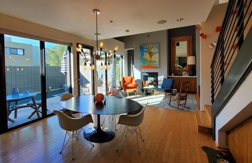 Baristo House | Gorgeous Modern Townhouse, Central Location, Walk to Everything. Yet quiet.